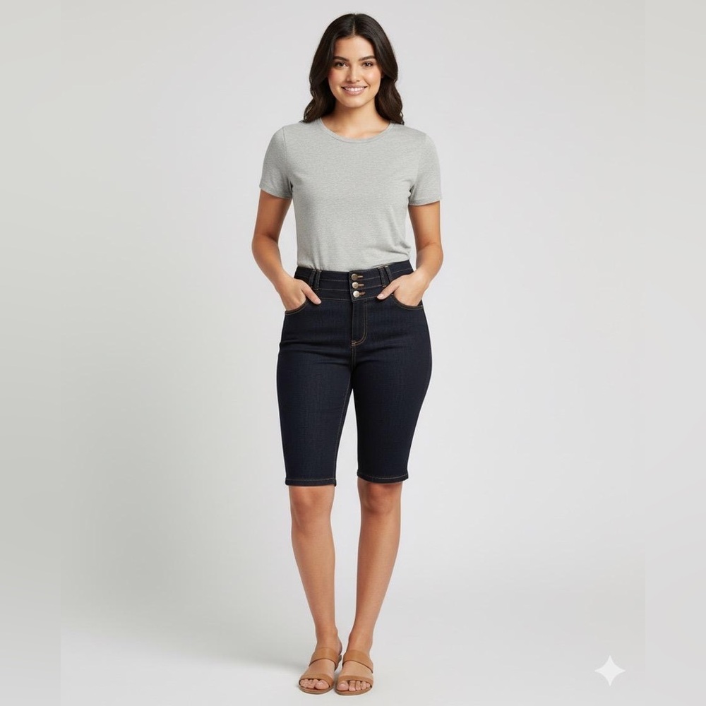 d. jeans Women's Dark Blue Cropped Jeans